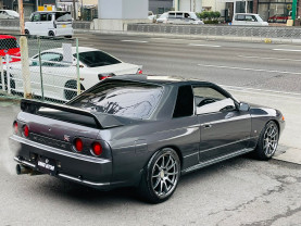 Nissan Skyline BNR32 GT-R for sale (#3700)