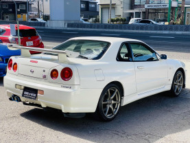 Nissan Skyline BNR34 GT-R V-Spec II for sale (#3712)