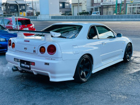 Nissan Skyline BNR34 GT-R V-Spec II for sale (#3715)