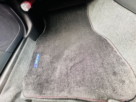 Nissan Skyline BNR34 Vspec Clubman Race Spec for sale (#3913)