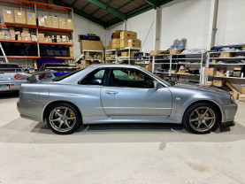 Nissan Skyline BNR34 GT-R for sale (#3581)