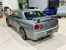 Nissan Skyline BNR34 GT-R for sale (#3581)