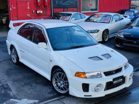 Mitsubishi evolution 5