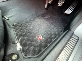 Nissan Skyline BNR34 GT-R V-Spec II for sale (#3920)