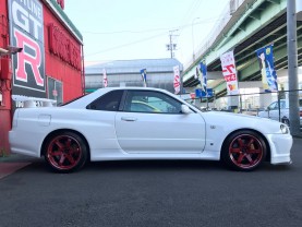 Nissan Skyline BNR34 GT-R for sale (#3331)