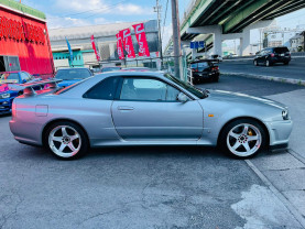 Nissan Skyline BNR34 GT-R V-Spec for sale (#3654)