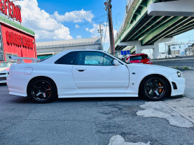 Nissan Skyline BNR34 GT-R V-Spec II for sale (#3825)