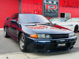 Nissan Skyline BNR32 GT-R DARK BLUE PEARL for sale (#3939)