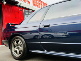 Nissan Skyline BNR32 GT-R DARK BLUE PEARL for sale (#3939)