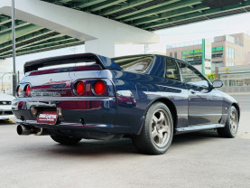 Nissan Skyline BNR32 GT-R DARK BLUE PEARL for sale (#3939)
