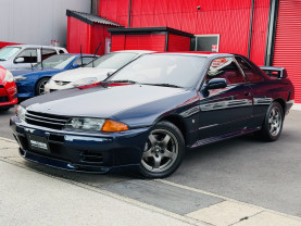 Nissan Skyline BNR32 GT-R DARK BLUE PEARL for sale (#3939)