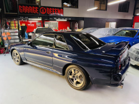 Nissan Skyline BNR32 GT-R DARK BLUE PEARL for sale (#3939)