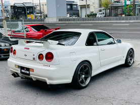 Nissan Skyline BNR34 GT-R V-Spec II for sale (#3681)