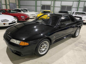 Nissan Skyline BNR32 GT-R for sale (#3582)
